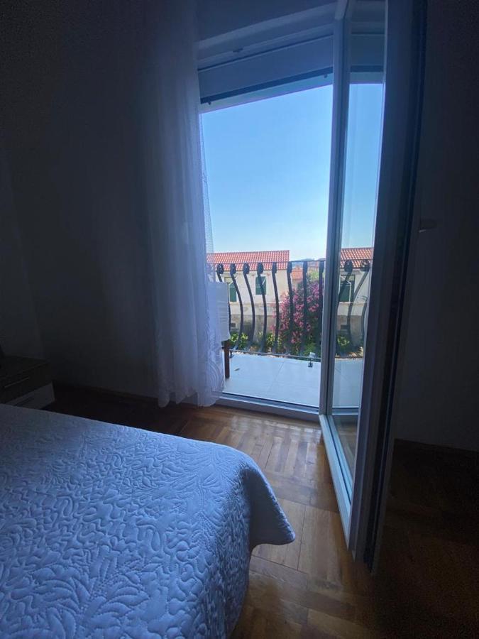 Duje & Roko Apartments Sibenik Exterior photo